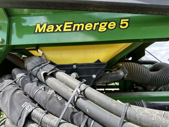 2020 John Deere DB60 Planter