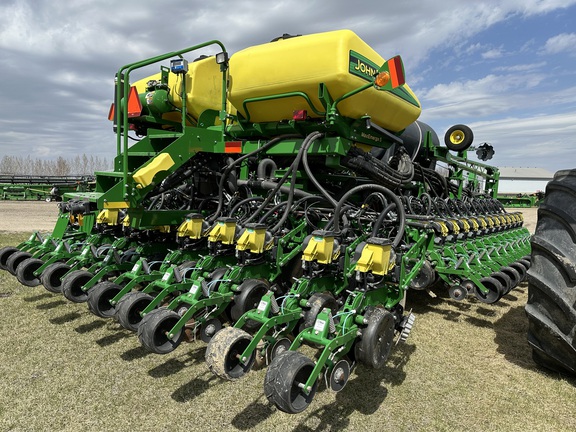 2020 John Deere DB60 Planter