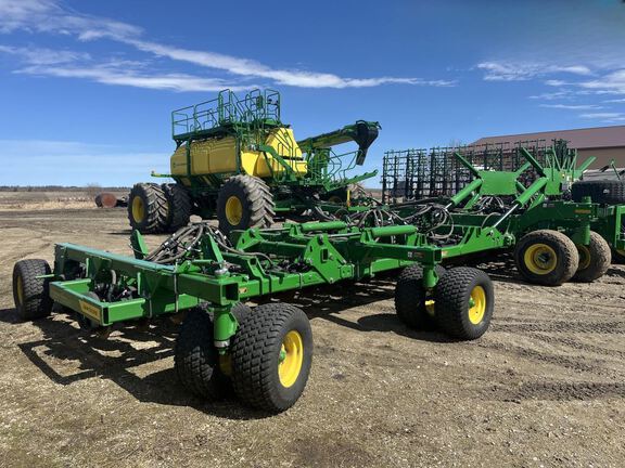 2022 John Deere N560 Air Seeder