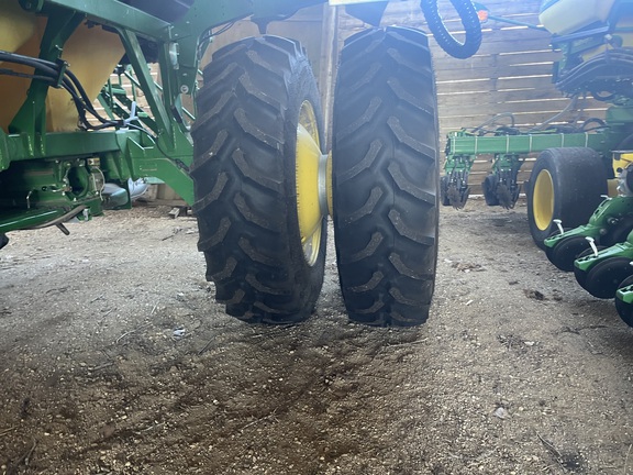 2022 John Deere N560 Air Seeder