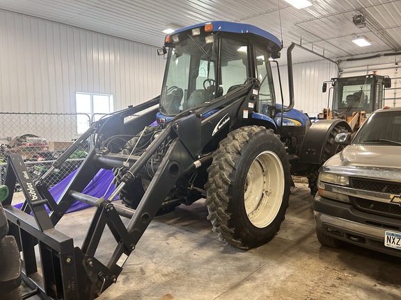 2013 New Holland TV6070 Tractor