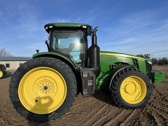 2019 John Deere 8295R Tractor