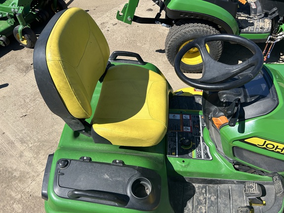 2017 John Deere X734 Garden Tractor