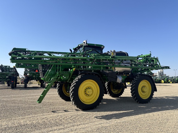2024 John Deere 612R Sprayer/High Clearance