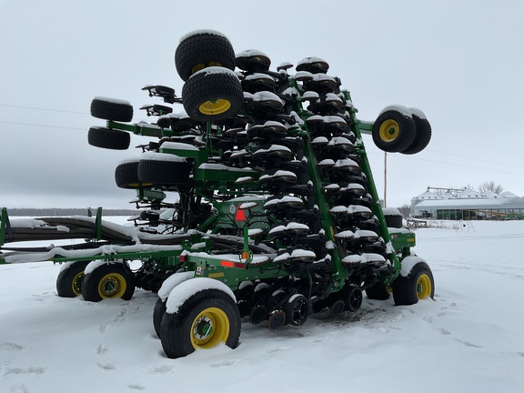 2022 John Deere N550 Air Seeder