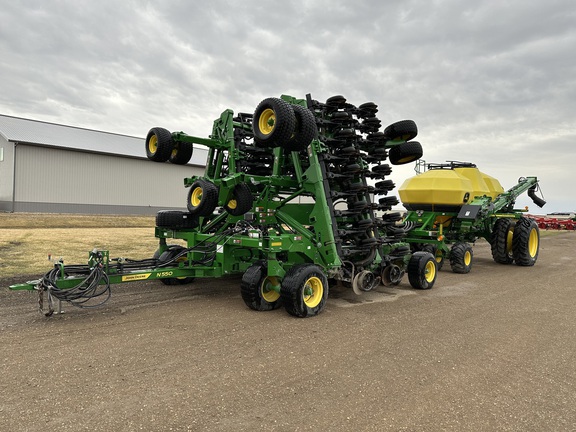 2022 John Deere N550 Air Seeder