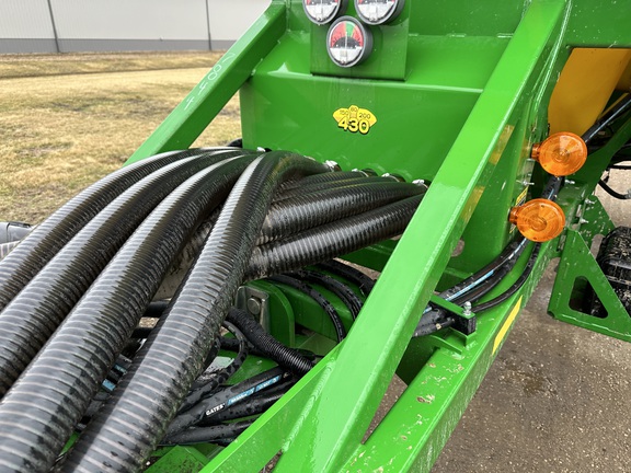 2022 John Deere N550 Air Seeder