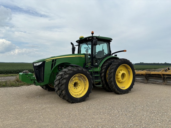 2011 John Deere 8235R Tractor