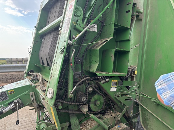 2014 John Deere 569 Baler/Round