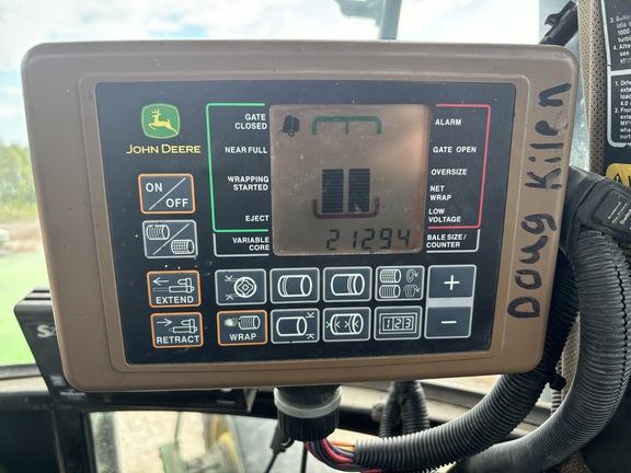 2014 John Deere 569 Baler/Round