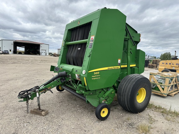 2014 John Deere 569 Baler/Round