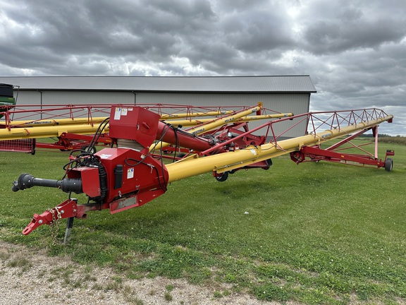 2021 Westfield MKX13-94CBH Grain Auger