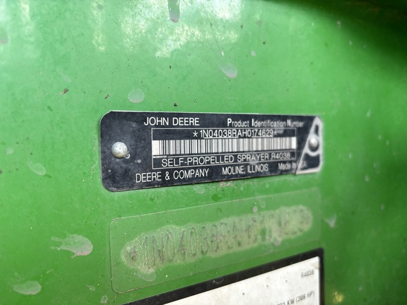 2017 John Deere R4038 Sprayer/High Clearance