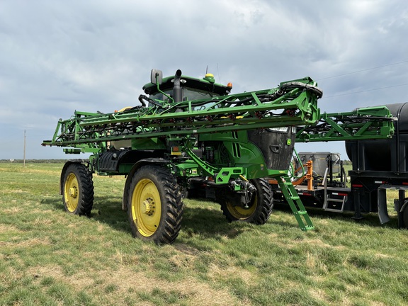 2017 John Deere R4038 Sprayer/High Clearance