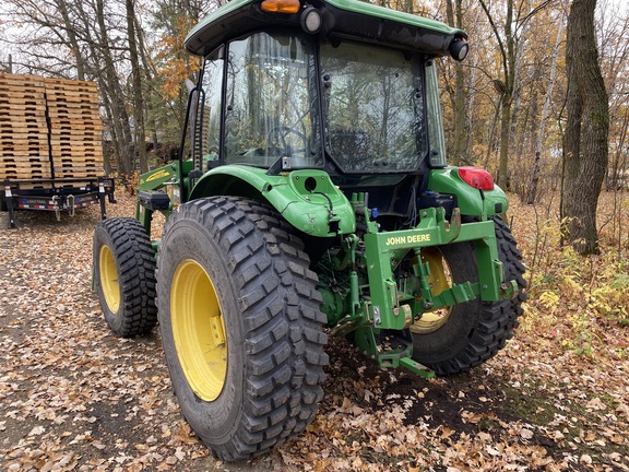 2013 John Deere 5083E Tractor