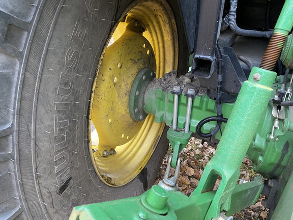 2013 John Deere 5083E Tractor