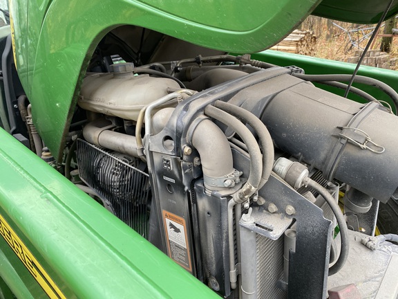 2013 John Deere 5083E Tractor