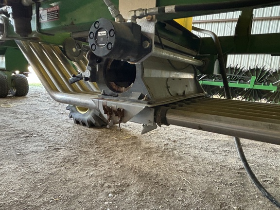 2008 John Deere 1890 Air Seeder