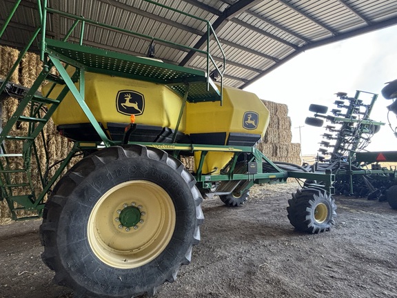 2008 John Deere 1890 Air Seeder