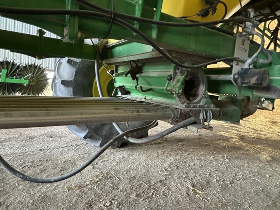 2008 John Deere 1890 Air Seeder