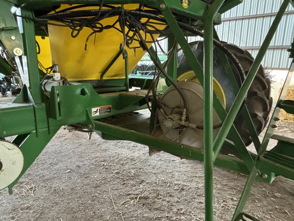 2008 John Deere 1890 Air Seeder