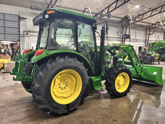 2023 John Deere 5075E Tractor