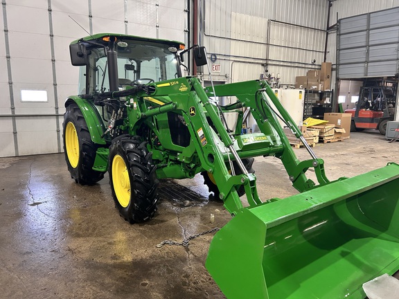 2023 John Deere 5075E Tractor