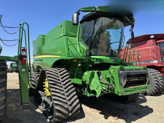 2024 John Deere S780 Combine