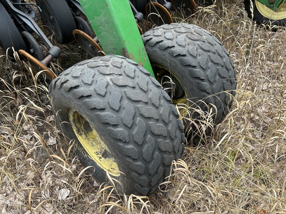 2003 John Deere 1590 Drill