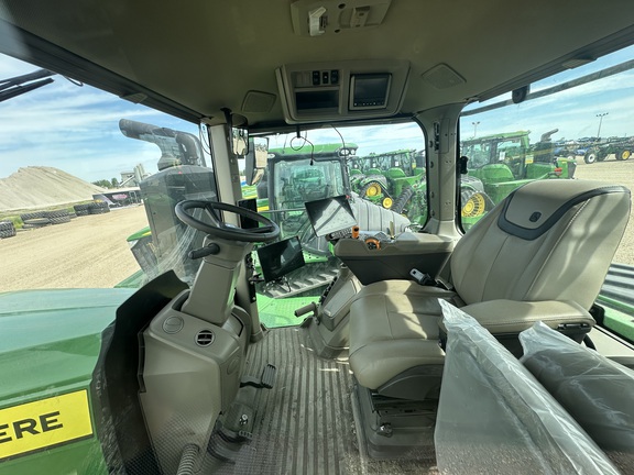 2024 John Deere 9RX 640 Tractor Rubber Track