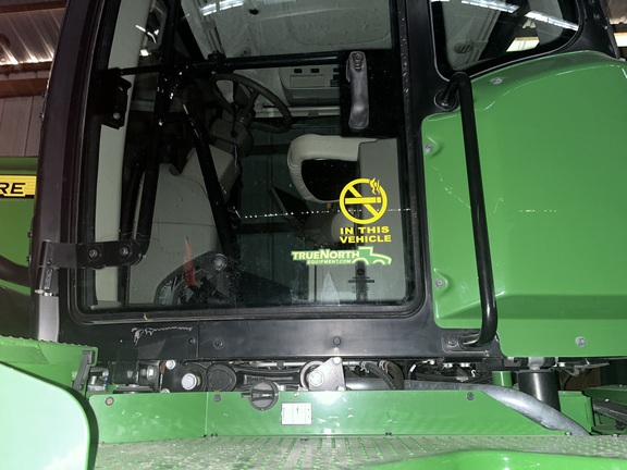 2021 John Deere 9520RX Tractor Rubber Track