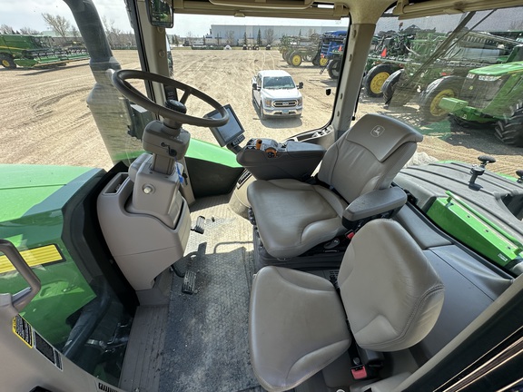 2021 John Deere 9520RX Tractor Rubber Track