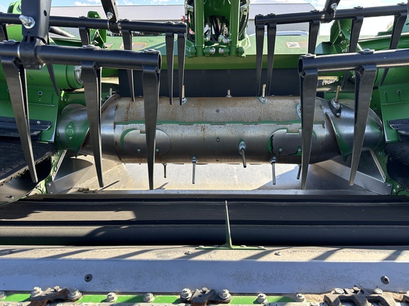 2024 John Deere HD40F Header Combine