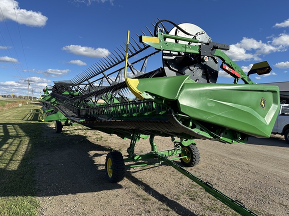 2024 John Deere HD40F Header Combine