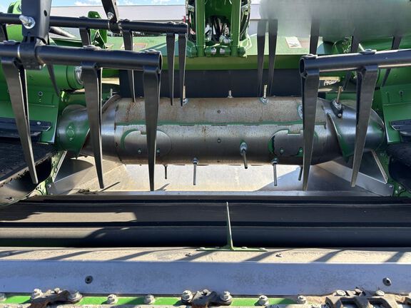 2024 John Deere HD40F Header Combine