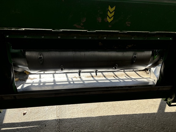 2023 John Deere RD35F Header Combine