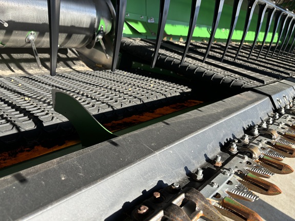 2023 John Deere RD35F Header Combine