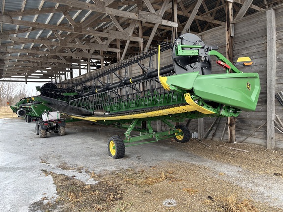 2022 John Deere HD45F Header Combine