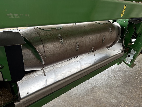 2022 John Deere HD45F Header Combine