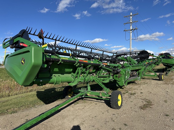 2022 John Deere HD45F Header Combine