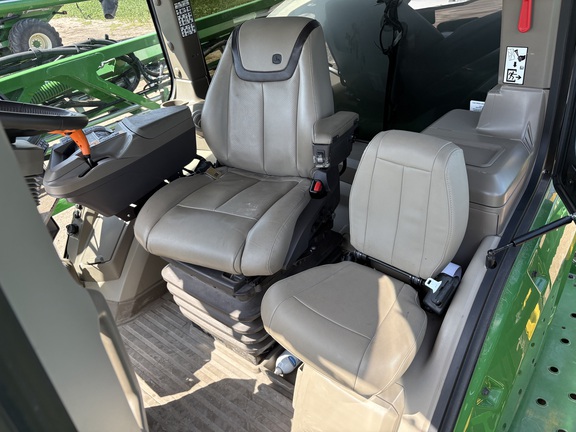 2023 John Deere 410R Sprayer/High Clearance
