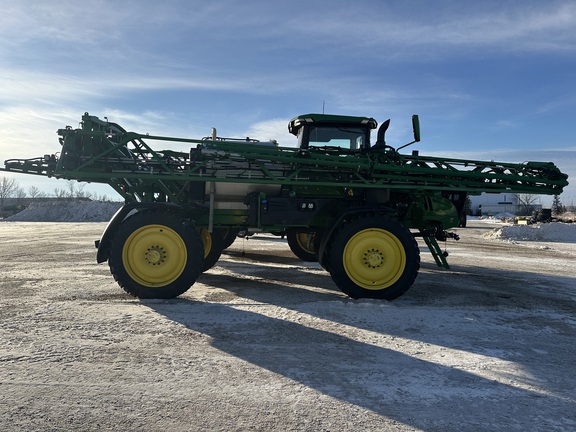 2023 John Deere 410R Sprayer/High Clearance