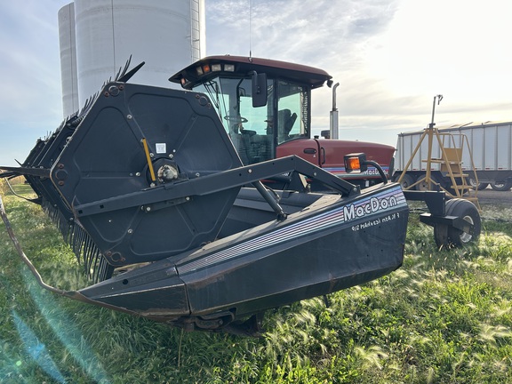 2001 MacDon 9250 Windrower
