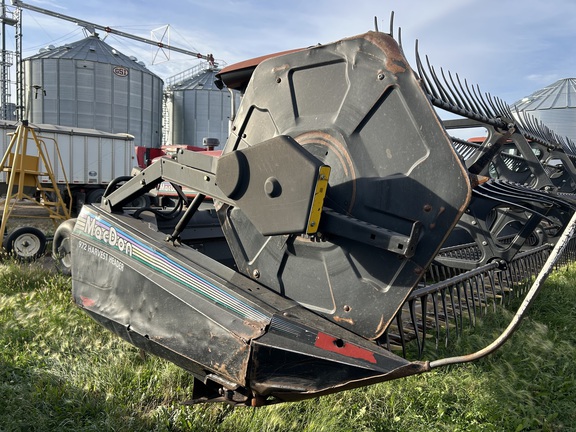 2001 MacDon 9250 Windrower
