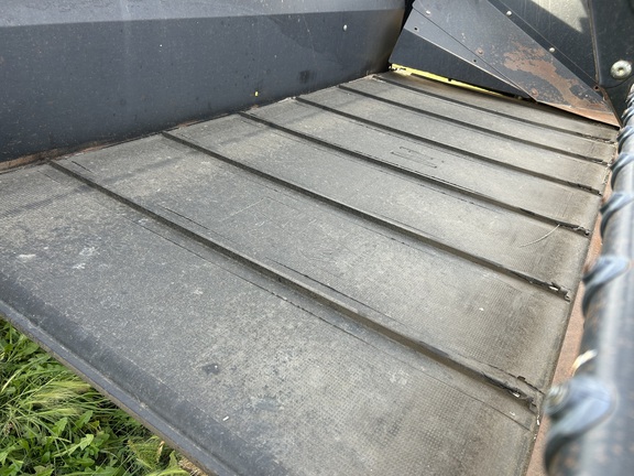 2001 MacDon 9250 Windrower