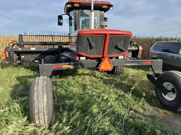 2001 MacDon 9250 Windrower