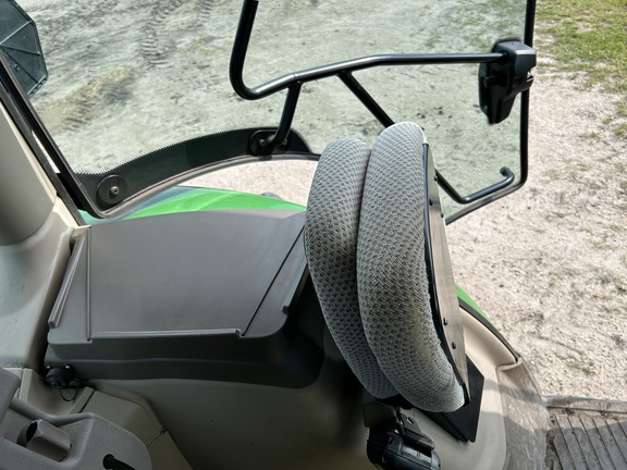 2017 John Deere 6110R Tractor