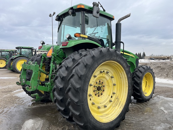 2004 John Deere 7720 Tractor