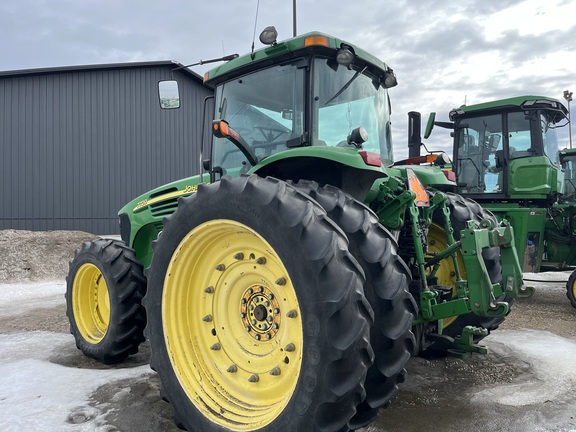 2004 John Deere 7720 Tractor