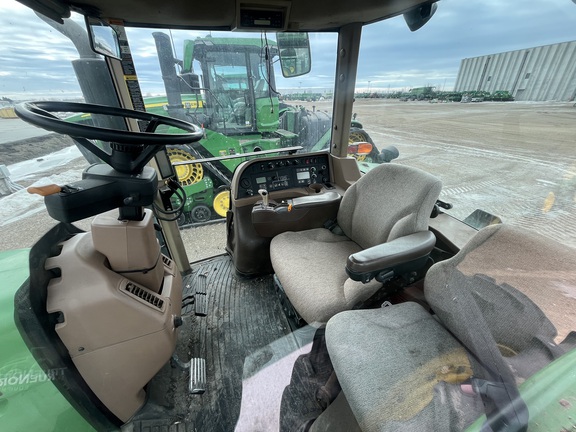 2004 John Deere 7720 Tractor